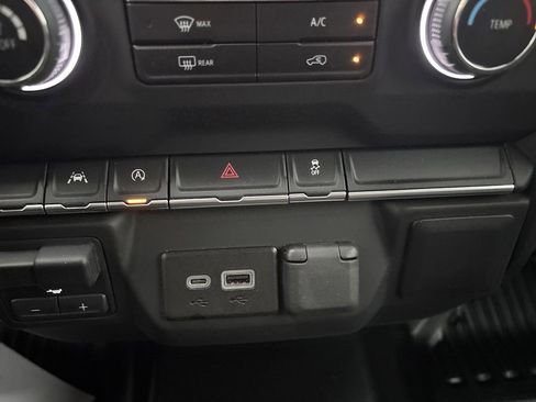 Used 2023 Chevrolet Silverado 1500 W/T w/ WT Value Package image 28