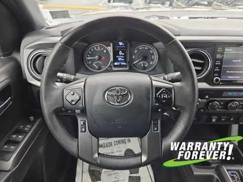 Used 2023 Toyota Tacoma TRD Off-Road w/ Black Out Package (TMS) image 9