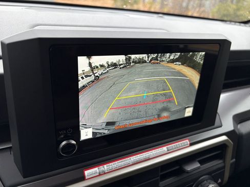 Used 2025 Toyota Tacoma SR5 image 18