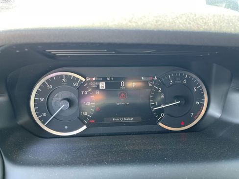 Used 2023 Land Rover Discovery Sport S image 15