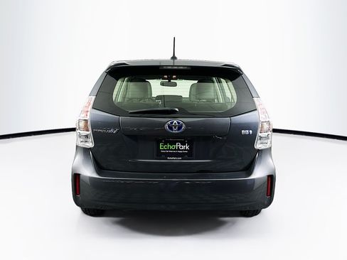 Used 2014 Toyota Prius V Five FWD image 7