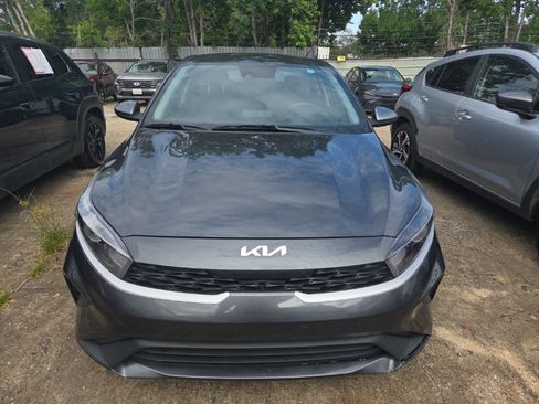 Used 2024 Kia Forte LXS FWD image 7