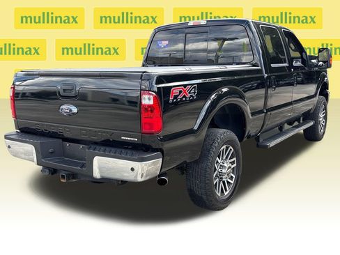 Used 2016 Ford F250 Lariat w/ Chrome Package AWD/4WD image 4