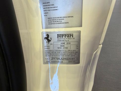 Used 2017 Ferrari 488 GTB RWD image 52