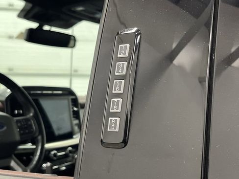 Used 2022 Ford F150 Lariat w/ Equipment Group 502A High image 44