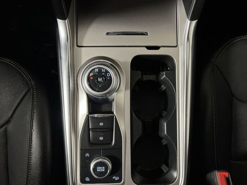 Used 2020 Ford Explorer Limited AWD/4WD image 22
