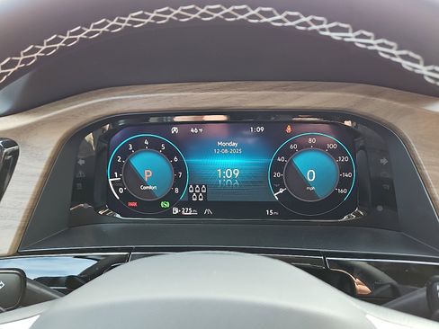 New 2026 Volkswagen Atlas SE image 18