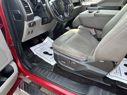 Used 2015 Ford F150 XLT w/ Equipment Group 302A Luxury AWD/4WD image 10