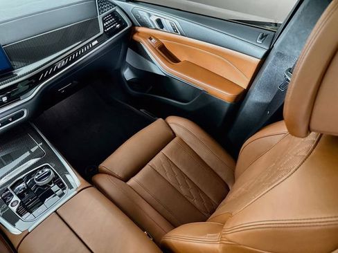 Used 2024 BMW X7 M60i w/ Executive Package AWD/4WD image 25