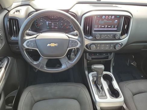 Used 2017 Chevrolet Colorado LT w/ LT Convenience Package AWD/4WD image 15