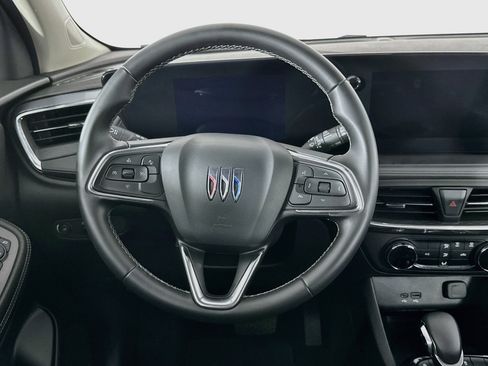 Used 2025 Buick Encore GX Preferred FWD image 18