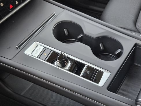 New 2026 Volkswagen Atlas SE FWD image 19