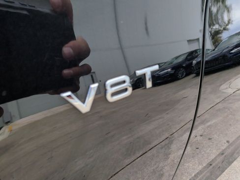 Used 2015 Audi S8 image 21