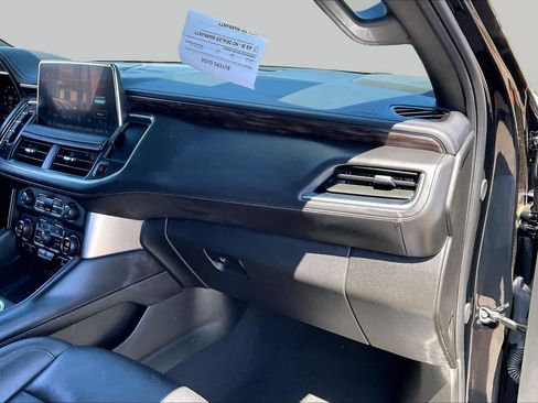 Used 2024 Chevrolet Tahoe LT AWD/4WD image 17