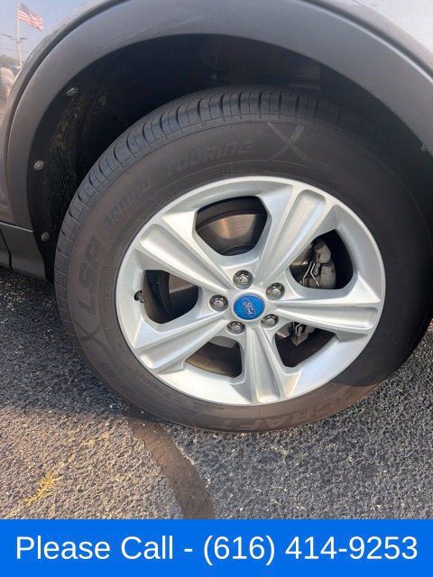Used 2013 Ford Escape SE FWD image 13