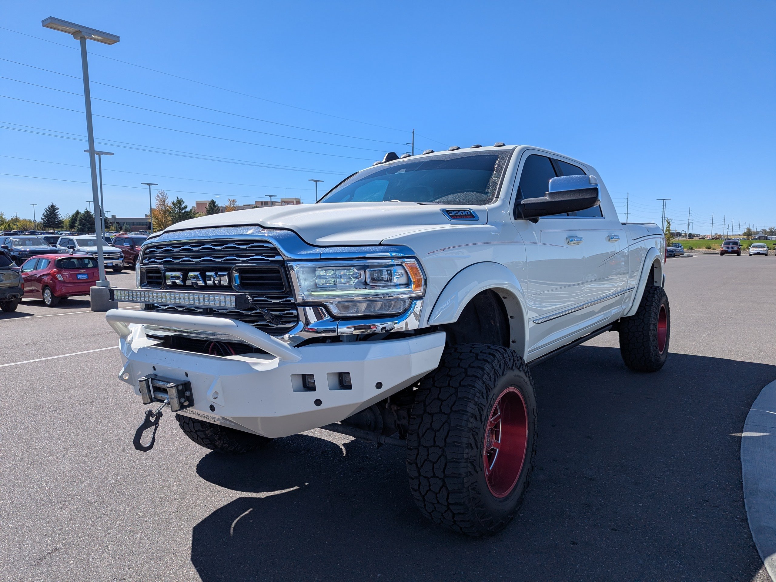 Used 2022 RAM 3500 Limited AWD/4WD image 6