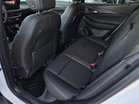 Certified 2025 Buick Encore GX Sport Touring w/ Advanced Technology Package image 15