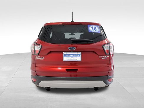 Used 2018 Ford Escape Titanium AWD/4WD image 2