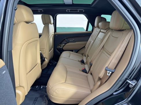 Used 2024 Land Rover Range Rover Sport SE image 47