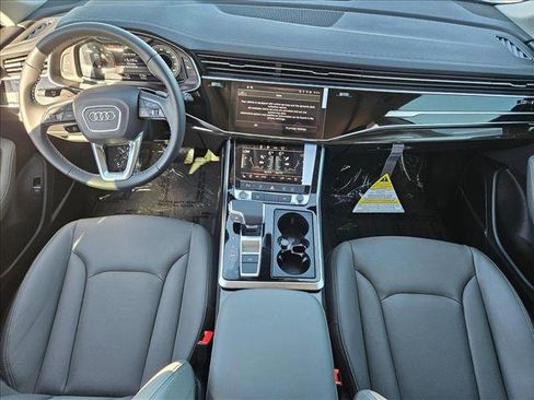 New 2025 Audi Q8 Premium Plus image 12