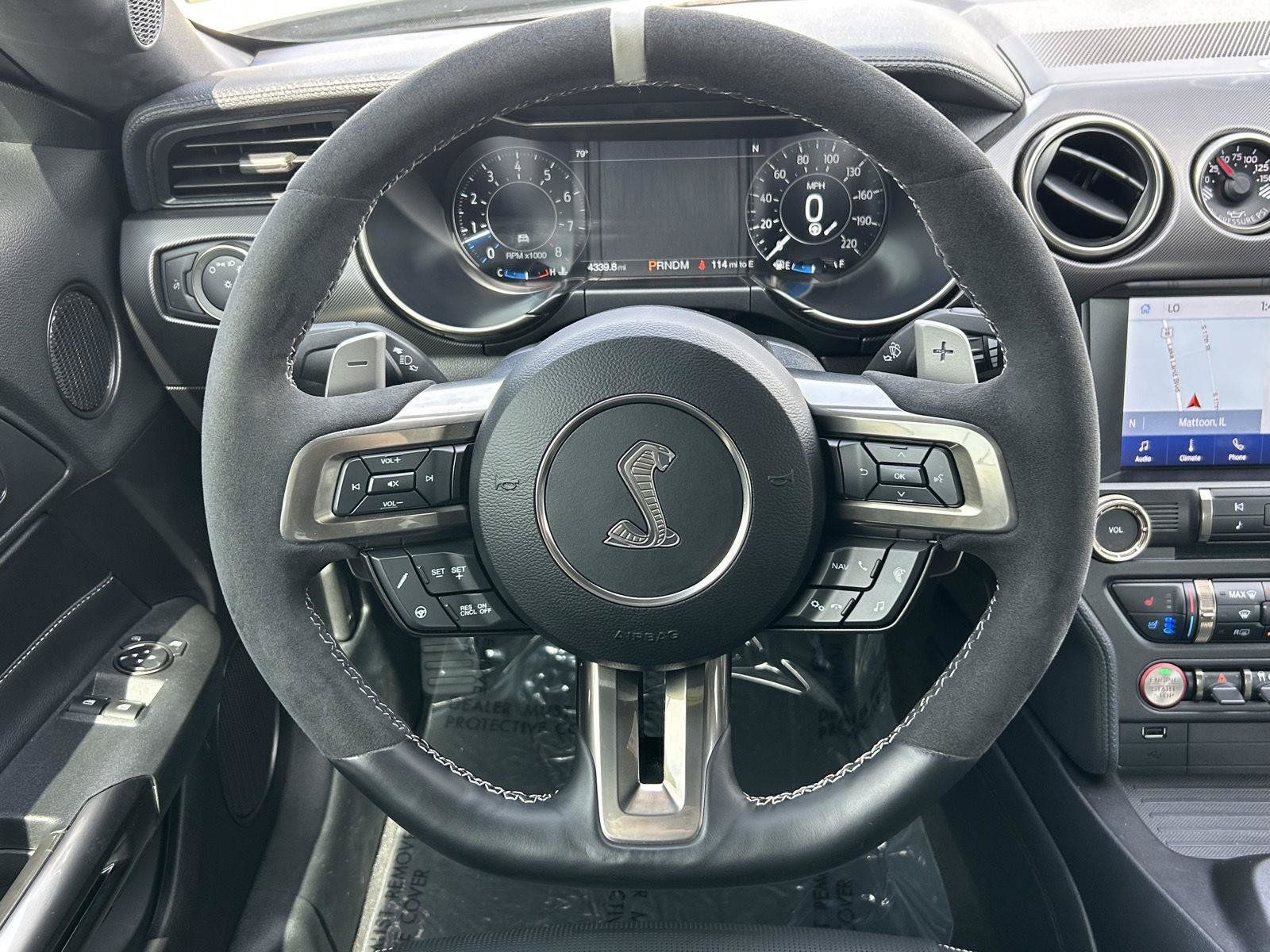 Used 2022 Ford Mustang Shelby GT500 w/ Technology Package RWD image 13