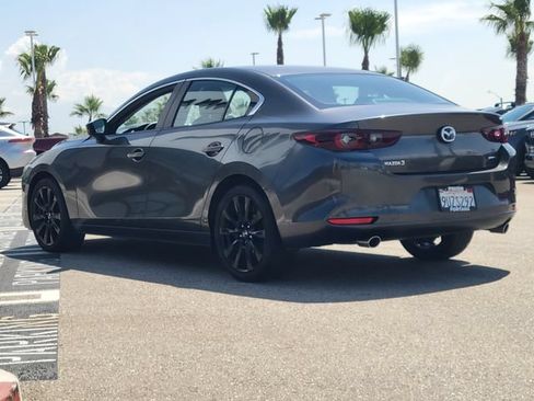 Used 2025 MAZDA MAZDA3 s FWD image 3