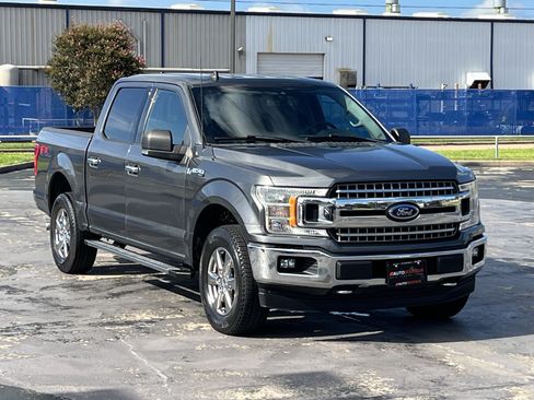 Used 2019 Ford F150 XLT w/ Equipment Group 302A Luxury AWD/4WD image 5