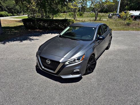 Used 2019 Nissan Altima 2.5 SR FWD image 26