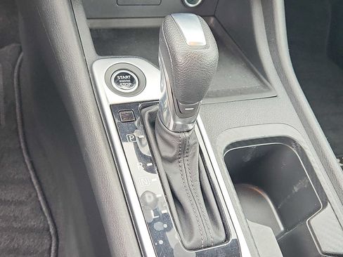 Used 2023 Nissan Sentra SV w/ All-Weather Package FWD image 14
