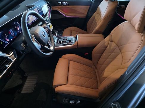 New 2026 BMW X5 xDrive40i w/ Climate Comfort Package AWD/4WD image 7