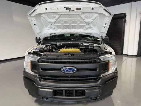 Used 2019 Ford F150 XL w/ Equipment Group 101A Mid AWD/4WD image 4