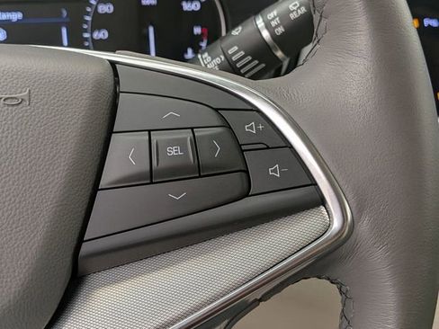 Certified 2024 Cadillac XT5 Premium Luxury w/ LPO, Floor Liner Package AWD/4WD image 12