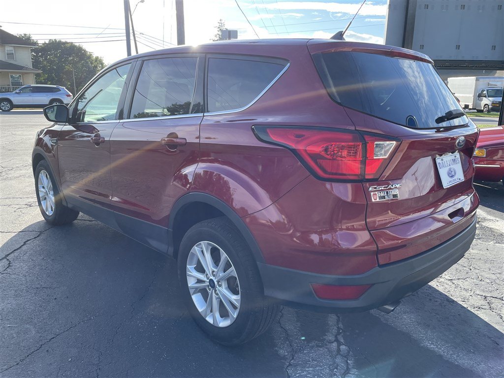 Used 2019 Ford Escape SE AWD/4WD image 6