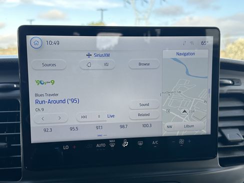 Used 2024 Ford Transit 350 XL image 28