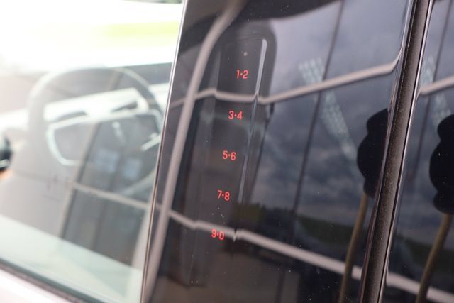 Used 2025 Lincoln Navigator Black Label AWD/4WD image 10