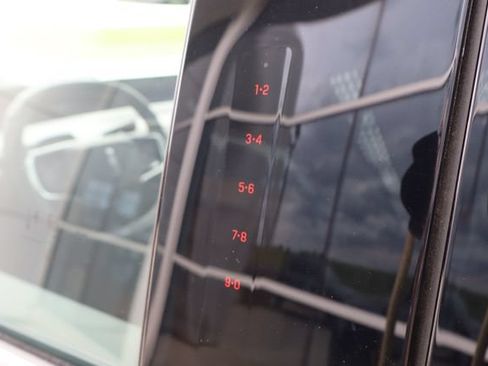 Used 2025 Lincoln Navigator Black Label AWD/4WD image 10