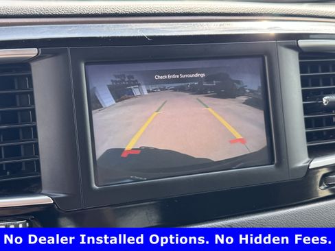 Used 2023 Chrysler Voyager LX FWD image 16
