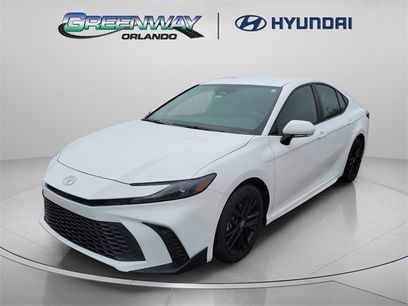 Used 2025 Toyota Camry SE w/ Convenience Package