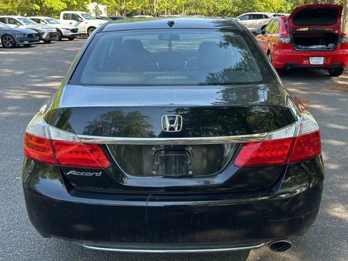 Used 2015 Honda Accord EX-L image 8