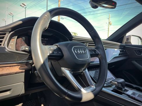 Used 2019 Audi Q8 Premium image 40