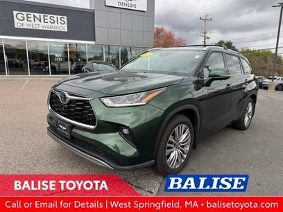 Used 2023 Toyota Highlander Platinum