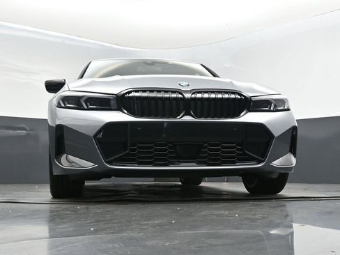 New 2026 BMW 330i Sedan w/ M Sport Package image 46