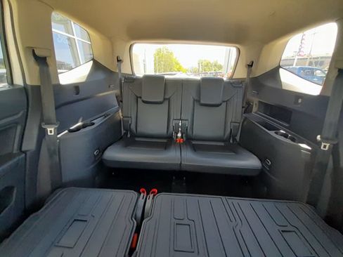 Used 2018 Volkswagen Atlas SE AWD/4WD image 45