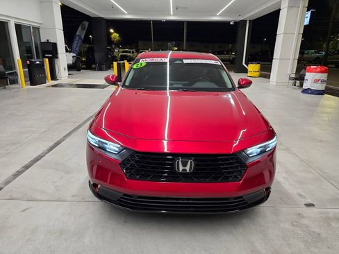 Used 2023 Honda Accord EX-L image 9