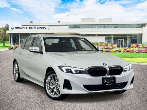 Used 2025 BMW 330i xDrive Sedan w/ Convenience Package image 1