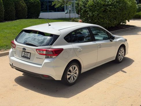 Used 2022 Subaru Impreza 2.0i AWD/4WD image 5