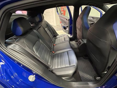 Used 2024 Volkswagen Golf R AWD/4WD image 44