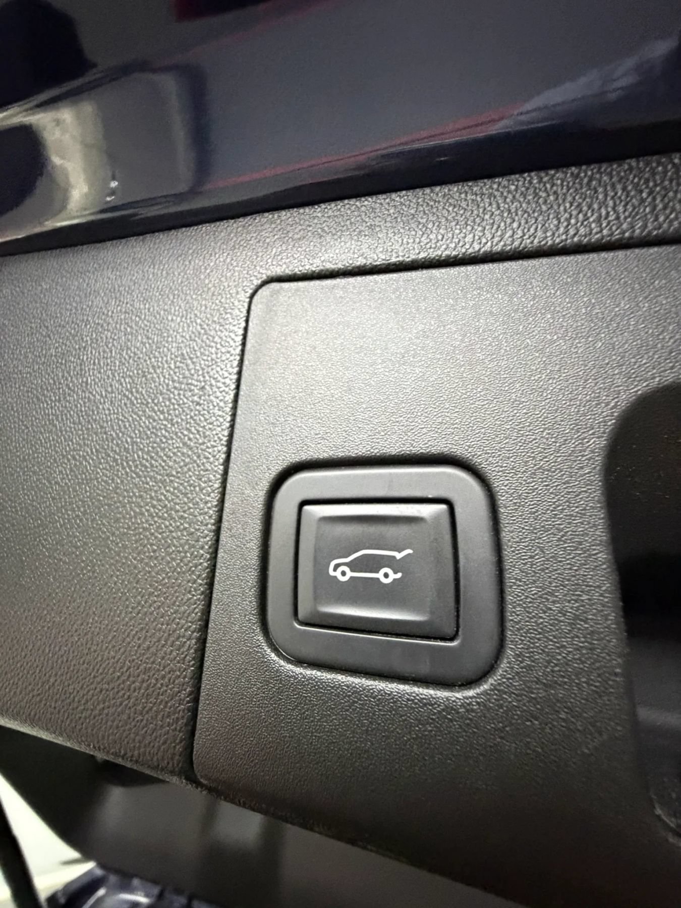 Used 2019 Cadillac XT5 FWD image 30