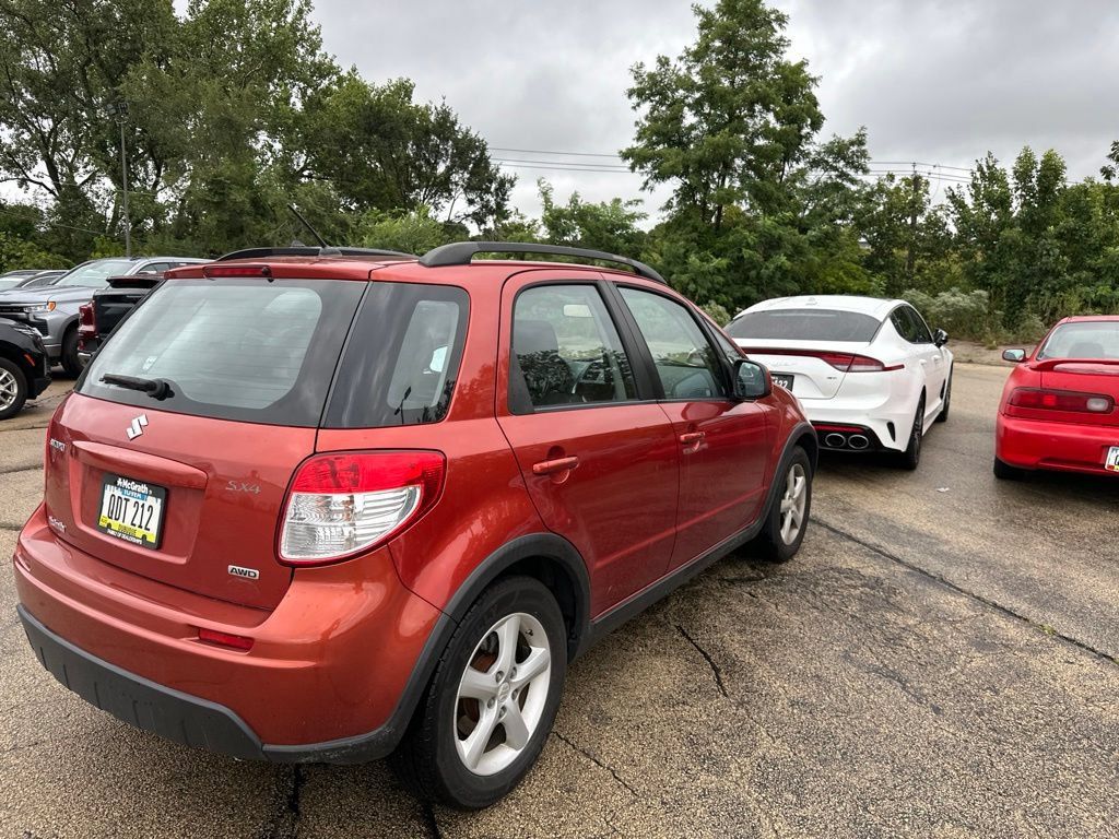Used 2009 Suzuki SX4 AWD Hatchback image 5