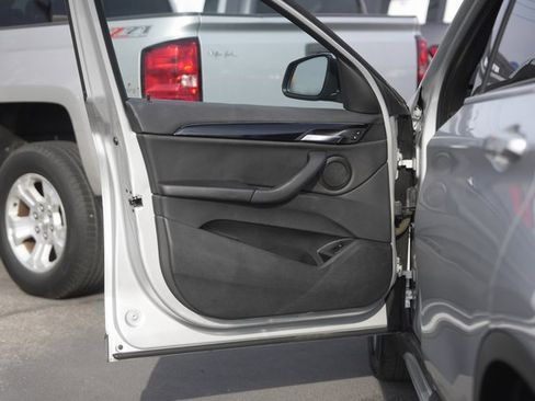 Used 2021 BMW X1 xDrive28i w/ Convenience Package image 30